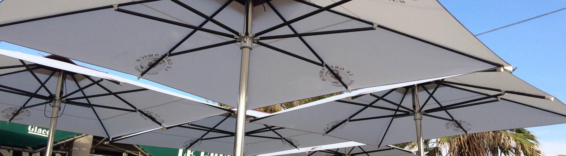 Parasols pour terrasse de restaurant et brasserie