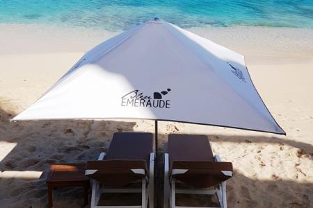 Beach Umbrellas & Mattresses - Hotel Bleu Emeraude in St Martin