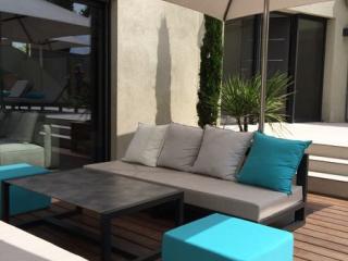 Agencement de terrasse avec mobilier outdoor