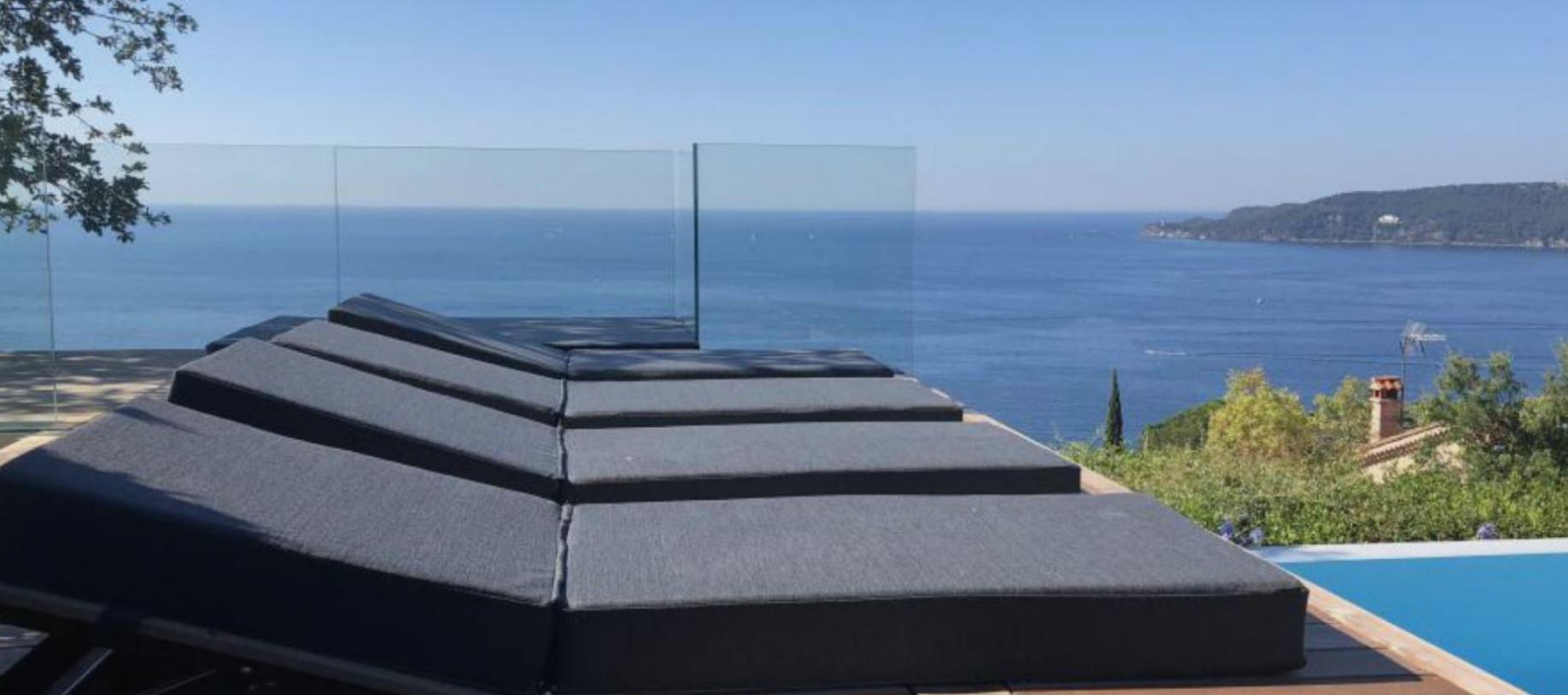 Mattress insensitive to eau Mousses Etoiles poolside - Sale and delivery in France and internationally 