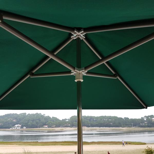 Professional parasols in stainless steel or aluminum - Foam stars - Parasols Made in France 